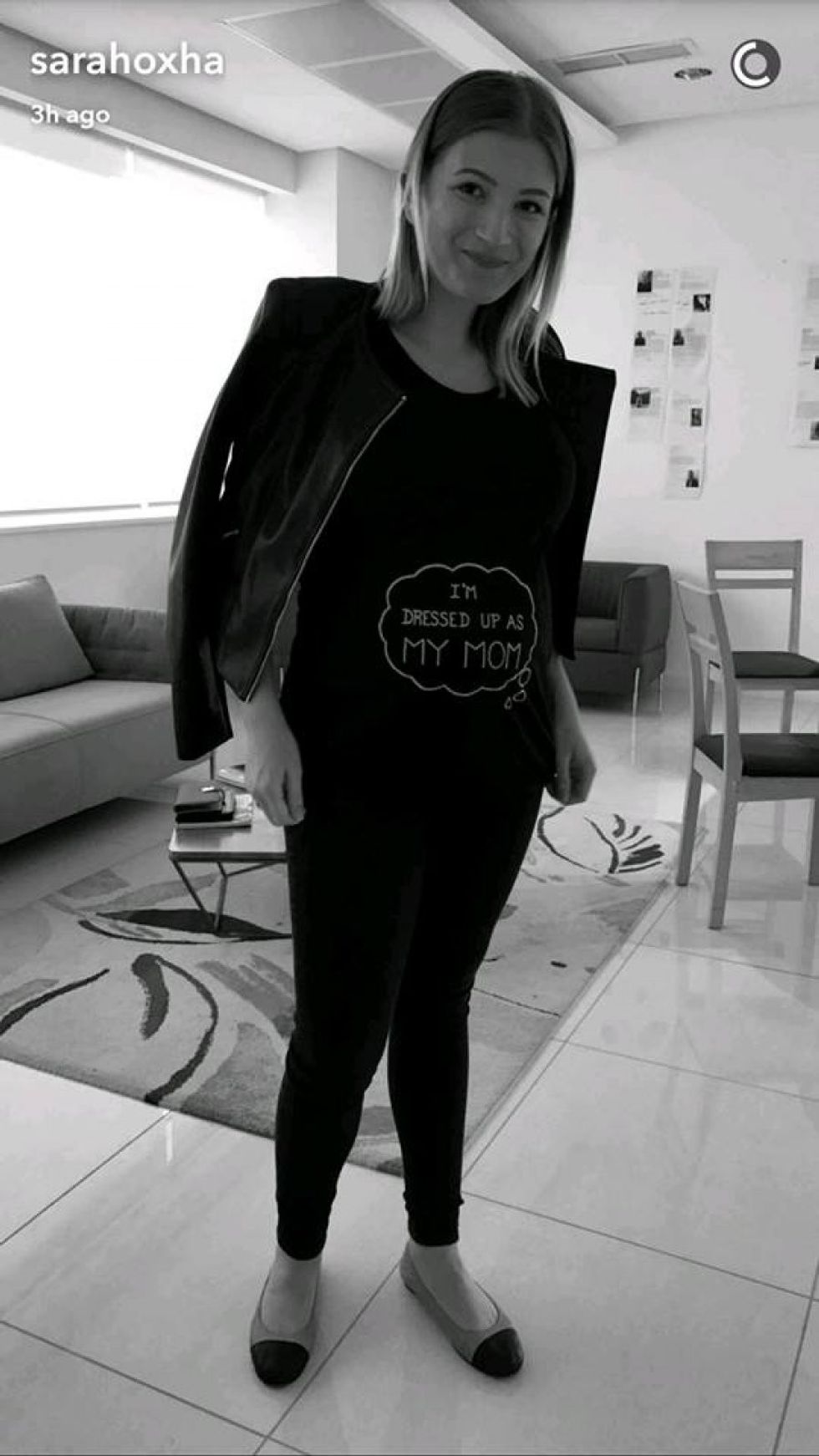 Ky është ndryshimi në trupin e Sarës.