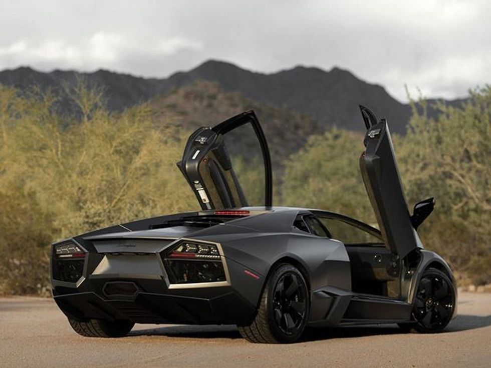 Ky Lamborghini Reventon do te humbe ne ankand 33 per qind te vleters foto 2