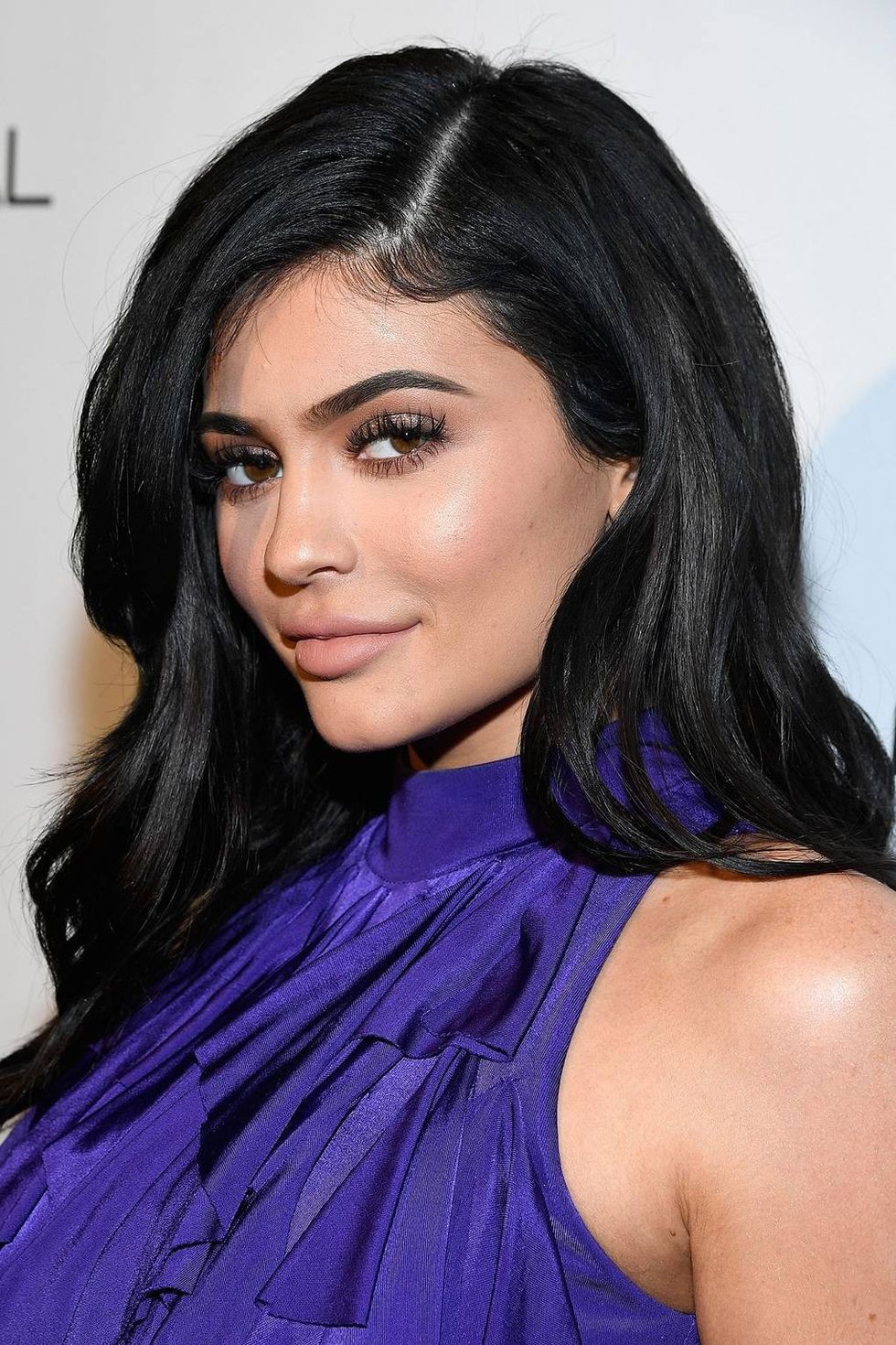 Kylie Jenner glamour 11jan17 GettyImages