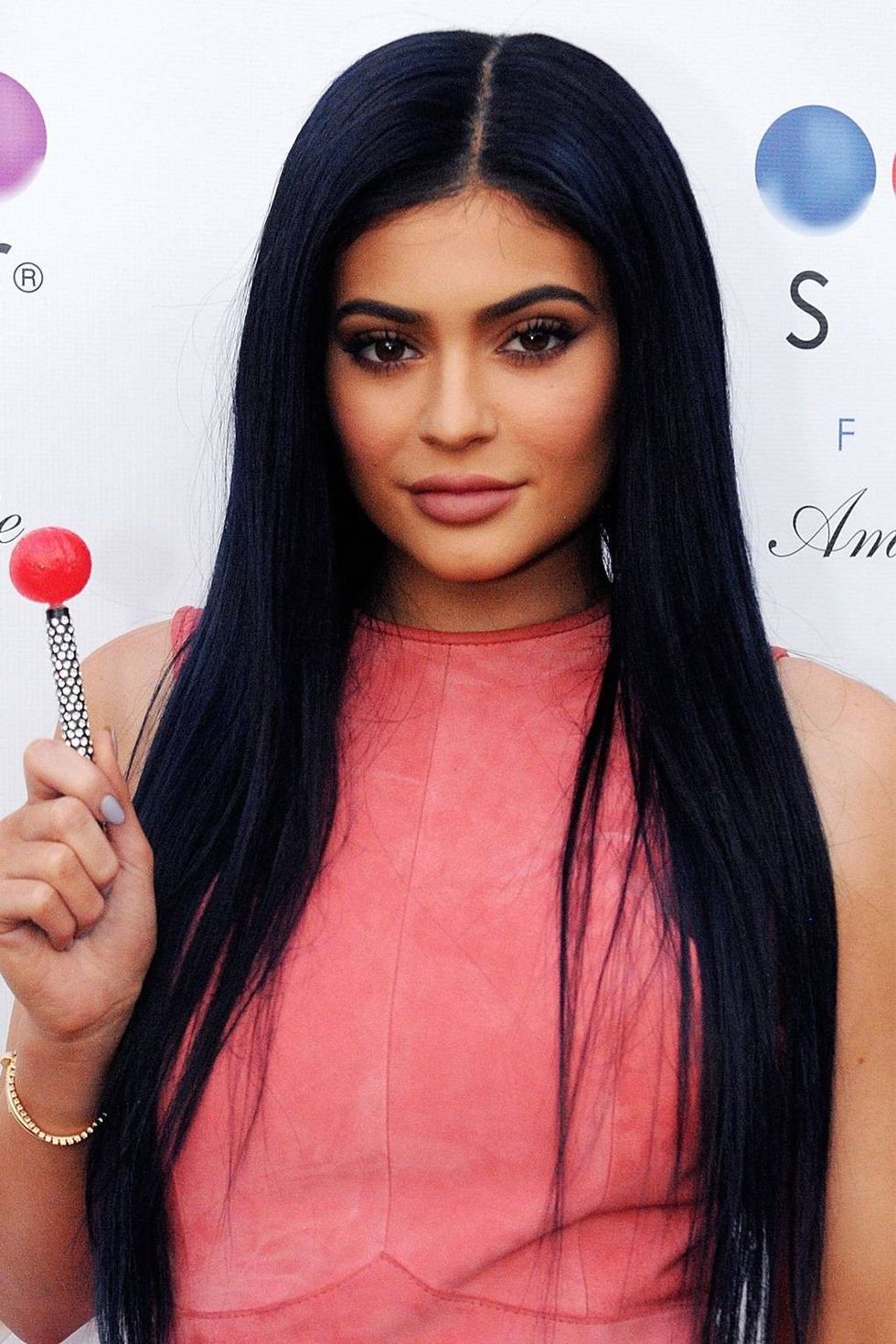 Kylie Jenner2 glamour 14mar16 GettyImages b
