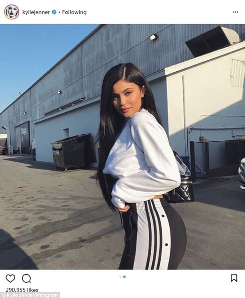 kylie2