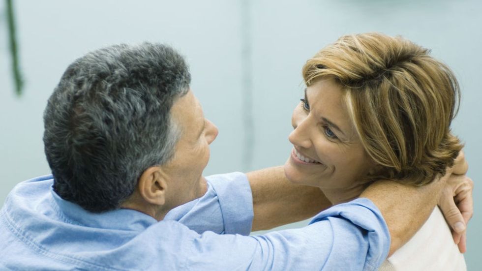 la seduction ca s apprend illustration couple vieillesse maturite 743532