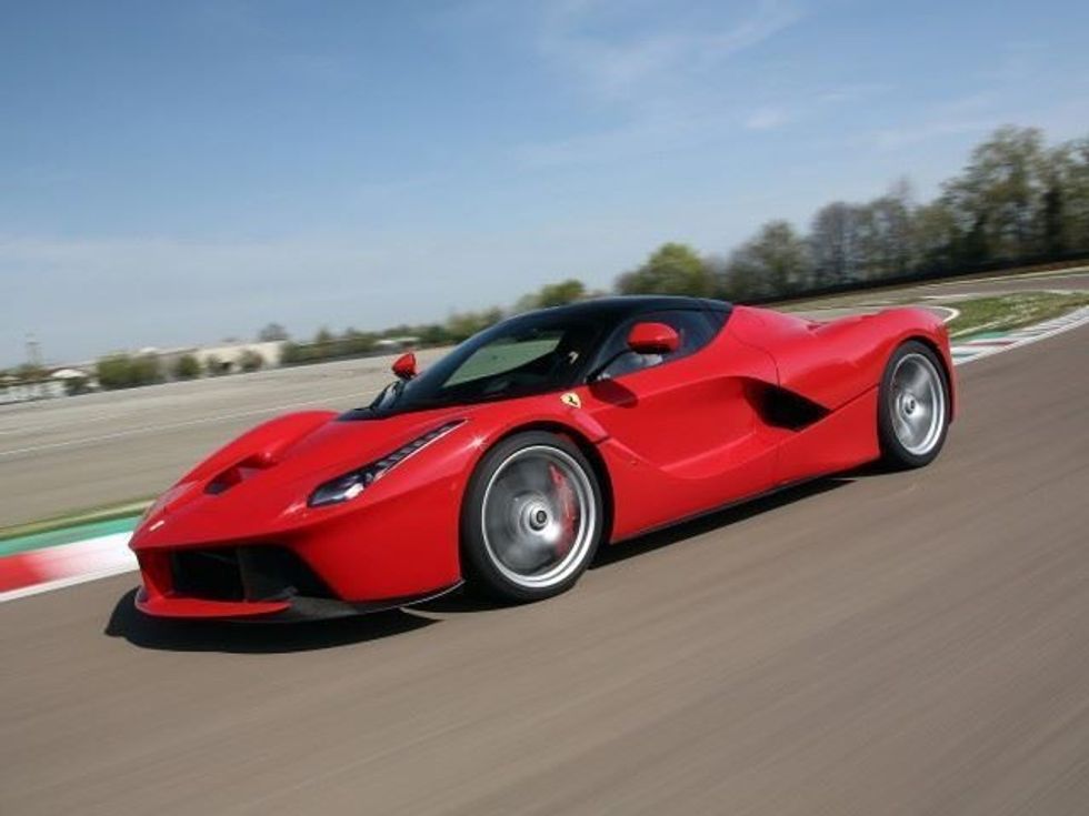 LaFerrari rrezikon të asgjësohet për shkak të lëvizjes ilegale foto 4