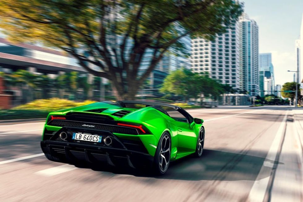 Lamborghini foto 3