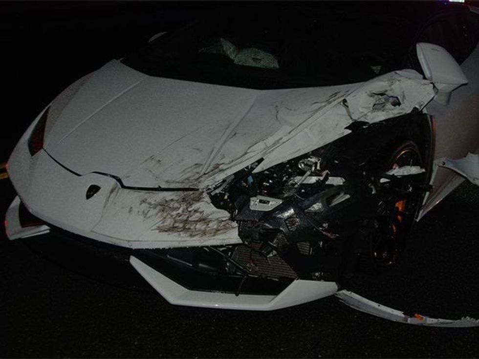 Lamborghini Huracane i marrë me qira perplaset gjate ndjekjes nga policet foto 2