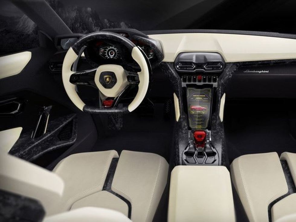 Lamborghini njofton se ku dhe kur do ta lansojë modelin Urus foto 4