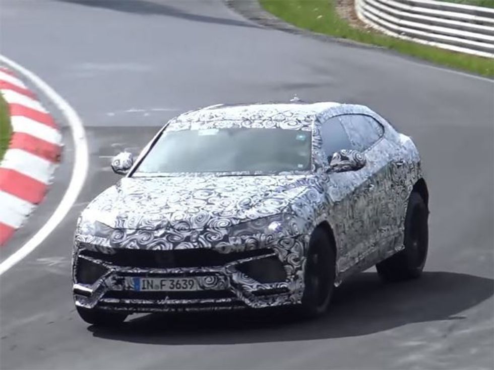 Lamborghini patenton emrin që mund ta ketë SUV i ri foto 3