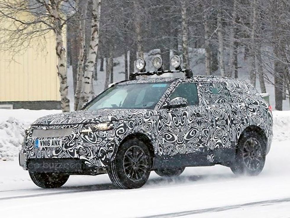 Land Rover kapet duke e testuar makinën me te cilen do ta sfidoje Mercedes AMG GLC foto 2