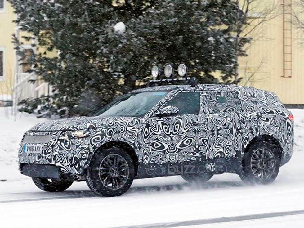 Land Rover kapet duke e testuar makinën me te cilen do ta sfidoje Mercedes AMG GLC foto 3