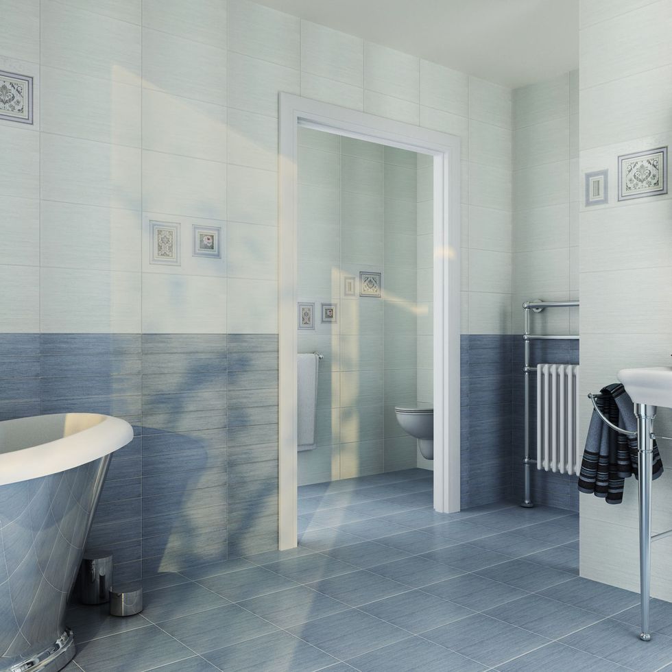 Latina Chromo and Perla Setting 5 7eeeedd634032cbe38ad53a68a0faf27