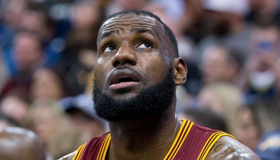 LeBron 2 e1485454773941