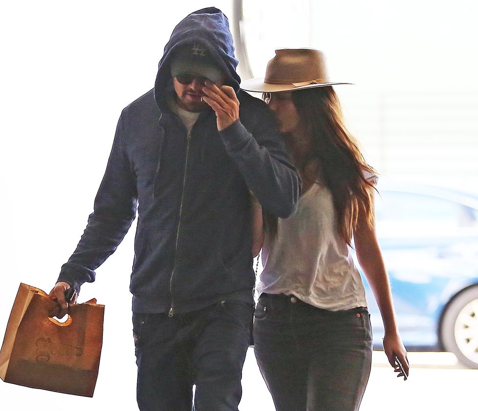 leonardo dicaprio camila marrone landing