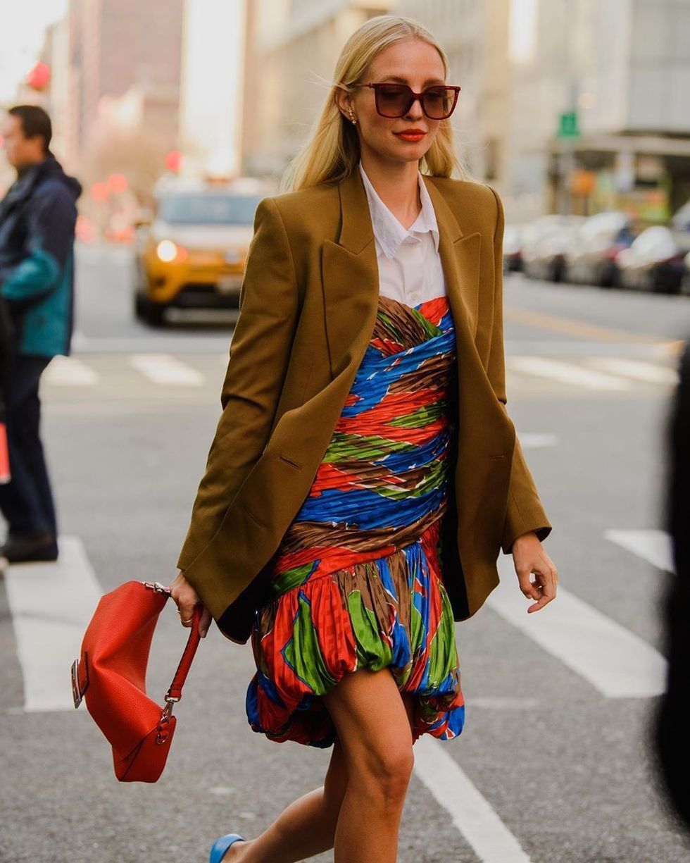 leonie hanne tory burch printed silk dress