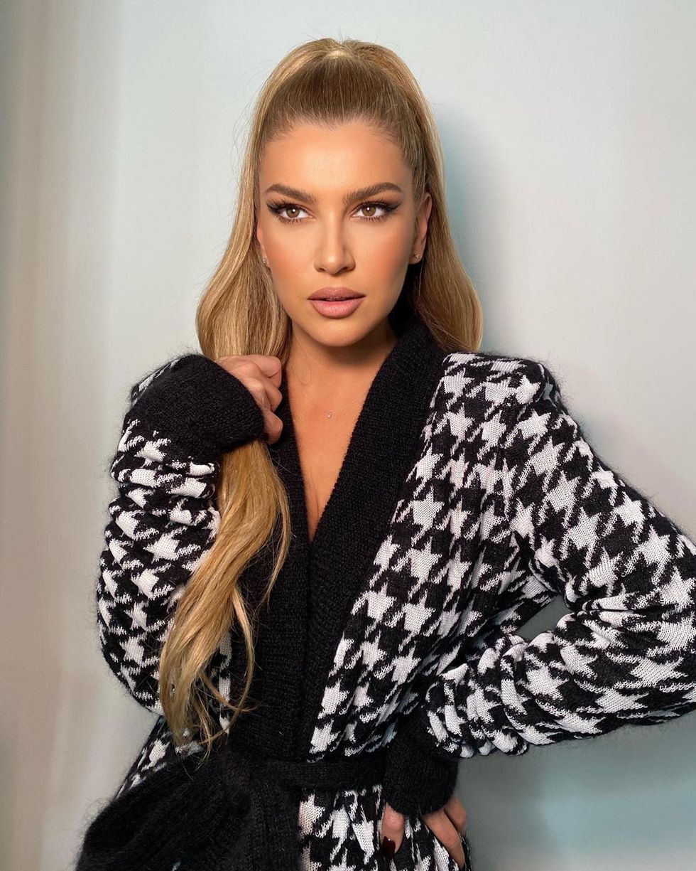 leonorajakupi 121649309 116727546719700 1582888118755405015 n