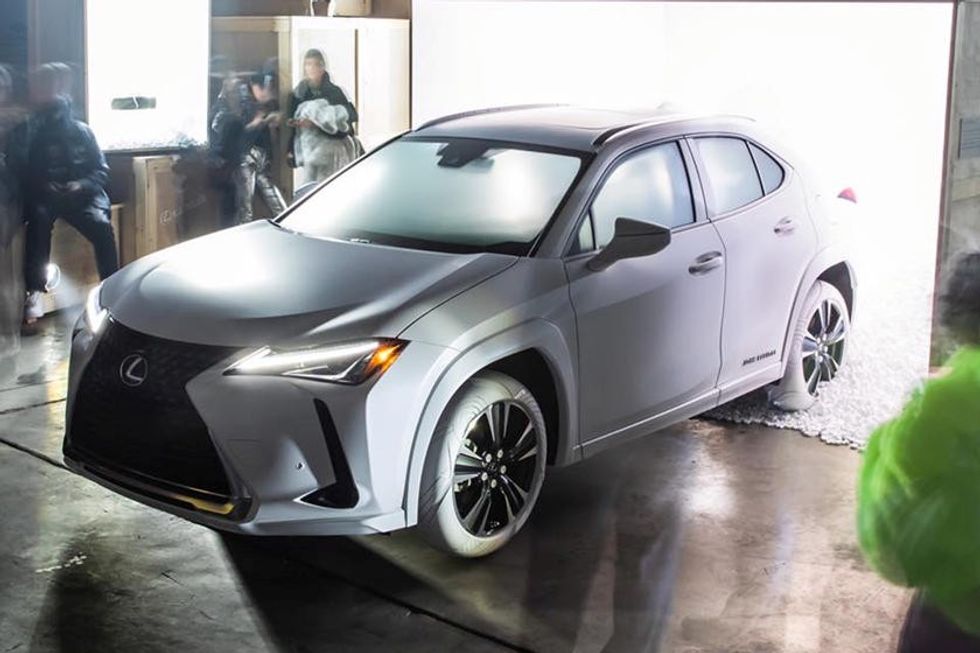 Lexus foto 2