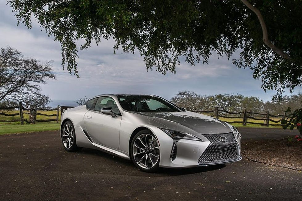 Lexus foto 2