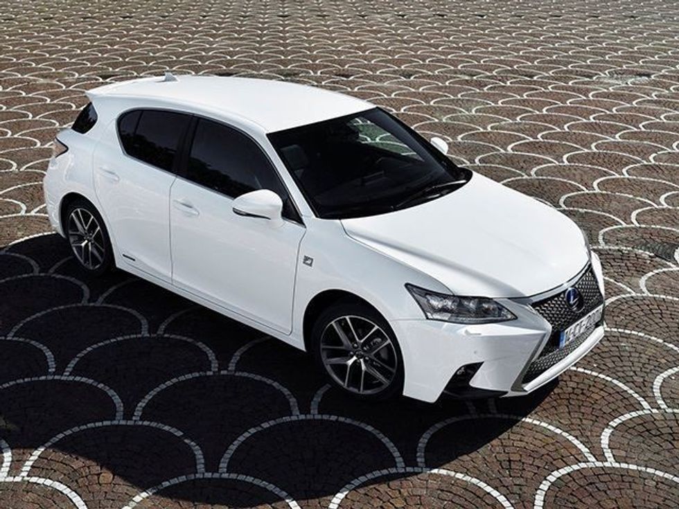 Lexus largon nga prodhimi modelin më të papëlqyer ndonjëherë foto 2