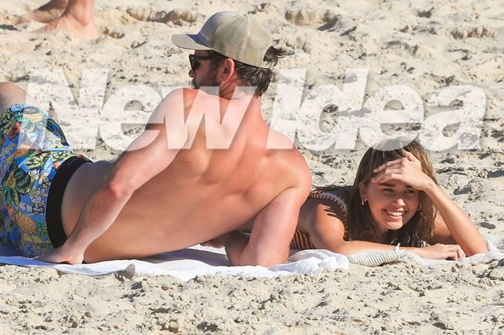 liam hemsworth gabriella beach kiss exclusive 19