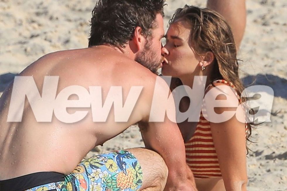 liam hemsworth gabriella beach kiss exclusive 23