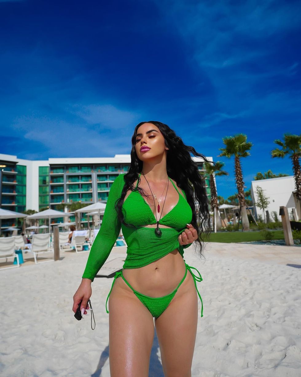 linditaworld 1710255600 3321140879626863914 192564215