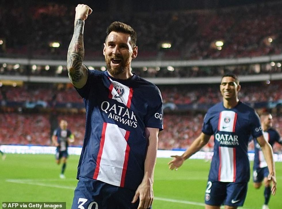 Lionel Messi ka arritur një marrëveshje në parim për të rinovuar kontratën e tij me Paris St-Germain
