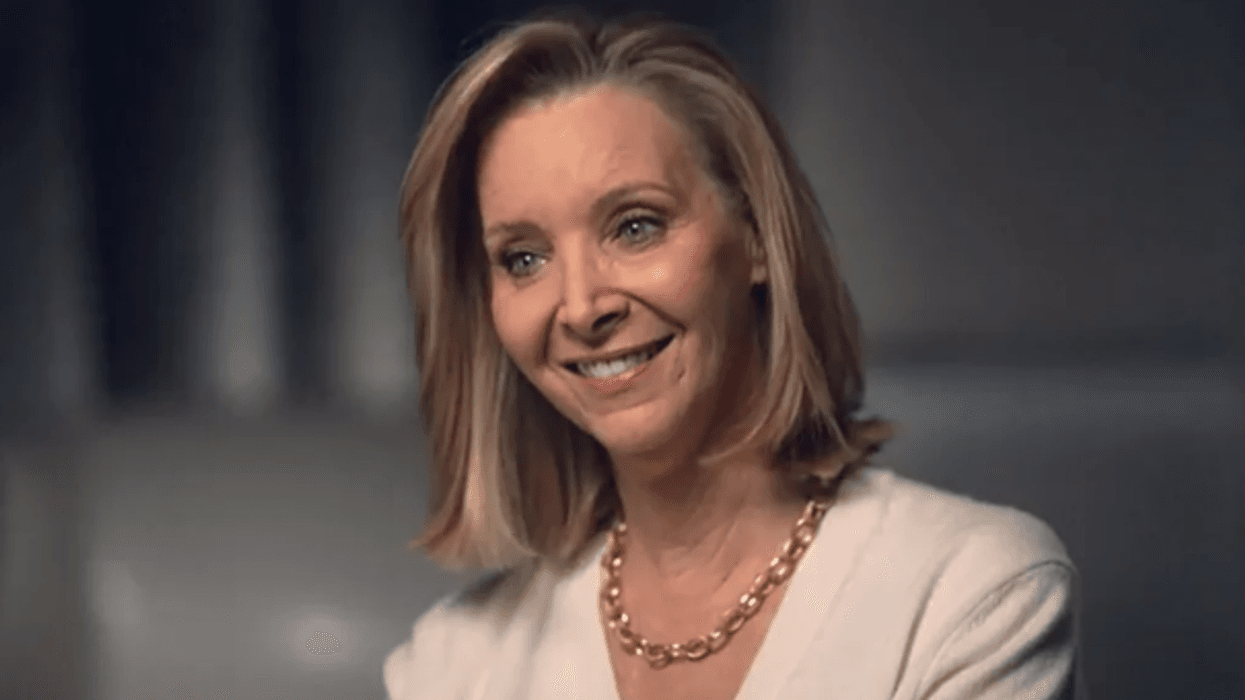 Lisa Kudrow: U ktheva në punë 10 ditë pas lindjes, ishte një vendim i çmendur Lisa Kudrow: U ktheva në punë 10 ditë pas lindjes, ishte një vendim i çmendur