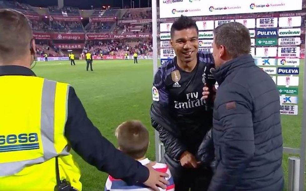 Little kid interrupts Casemiros post match interview after Real Madrid win to ask for shirt Casemi
