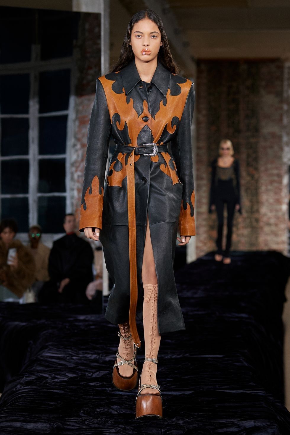 look09 asss22 1633097646