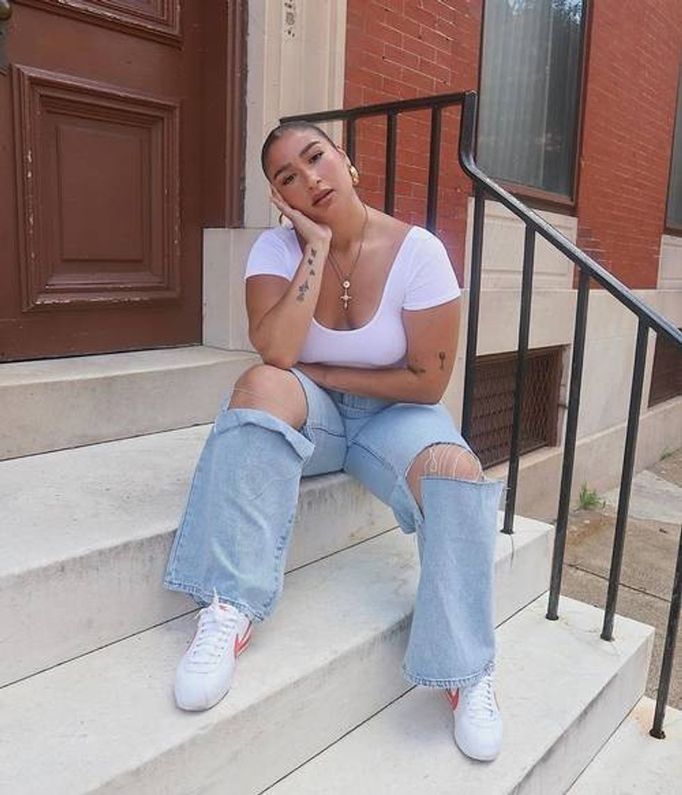 loose fitting jeans for women 288498 1596633433250 image.c