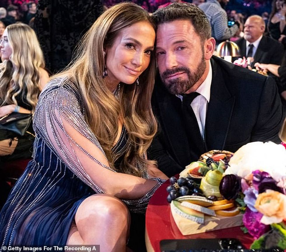 Lopez dhe Affleck janë fotografuar së bashku në Grammy 2023, të mbajtur atë shkurt në Crypto.com Arena në qendër të Los Anxhelosit