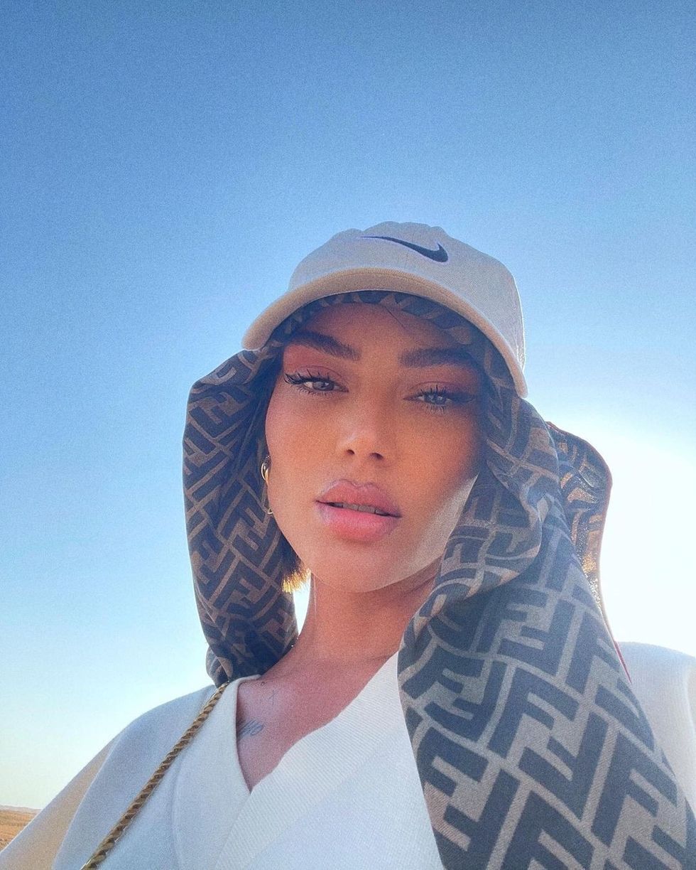 loredana 1510357542848055663214735950433121080801576n