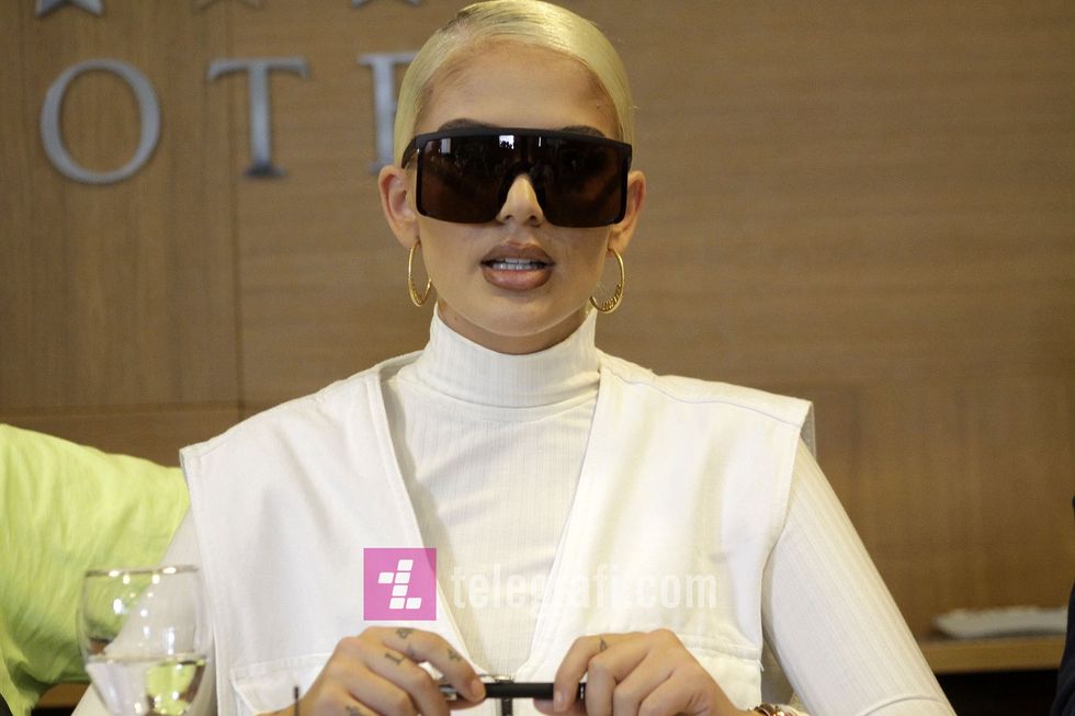 Loredana Zefi foto Ridvan Slivova 28