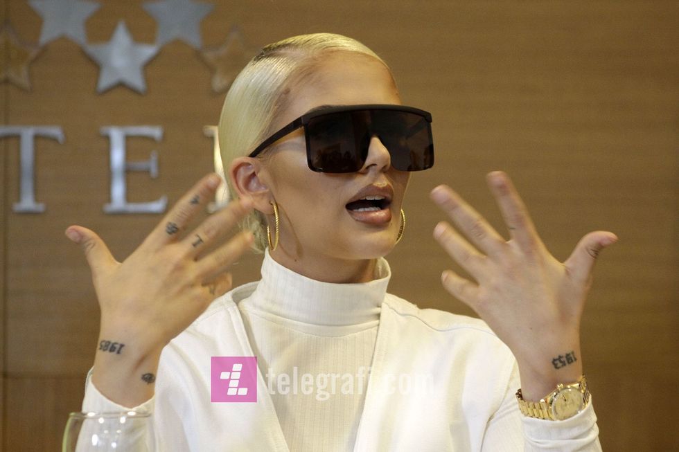 Loredana Zefi foto Ridvan Slivova 29