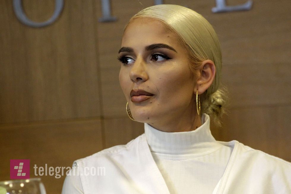 Loredana Zefi foto Ridvan Slivova 63