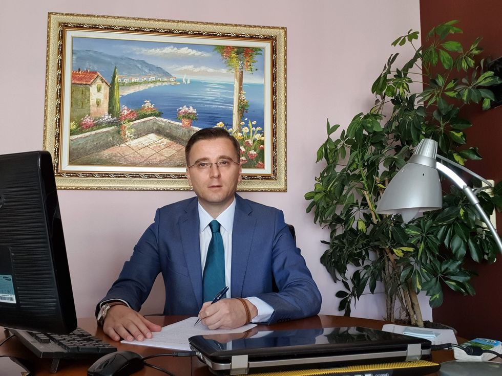 Lorenc Gordani Office scaled