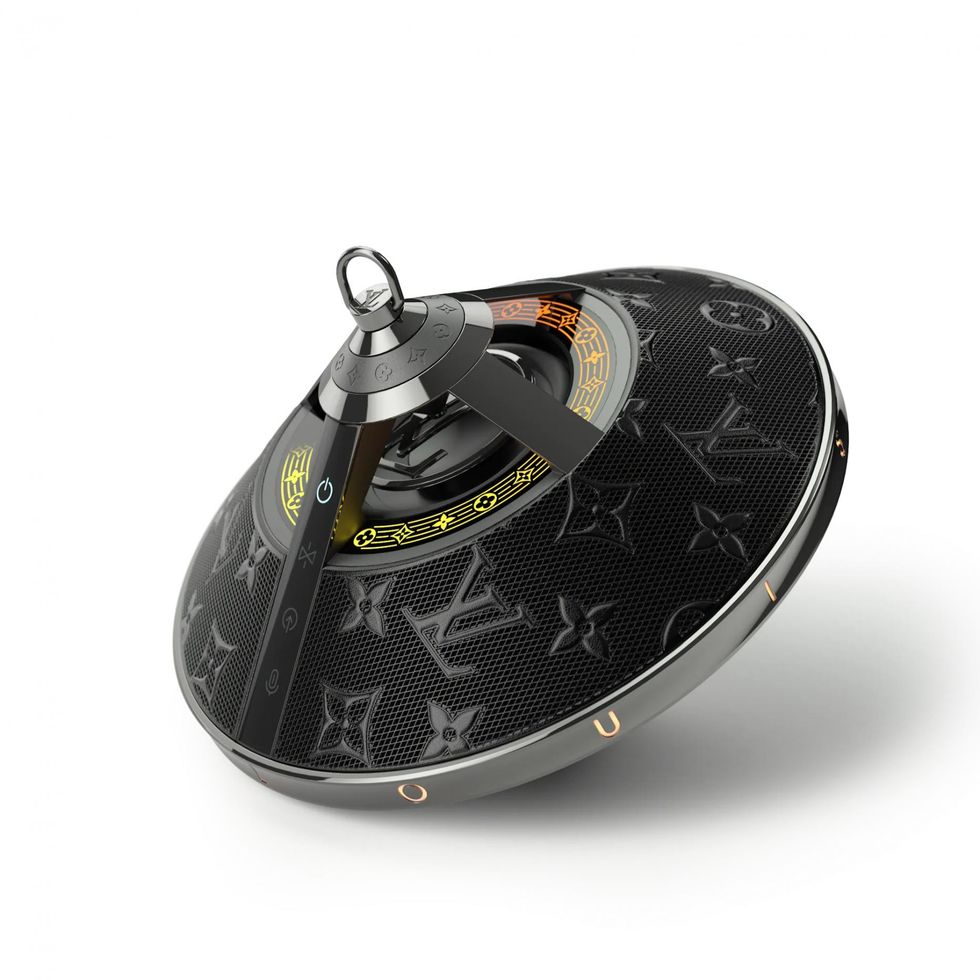 louis vuitton louis vuitton horizon light up lautsprecher technik qac000 pm1 side20view png