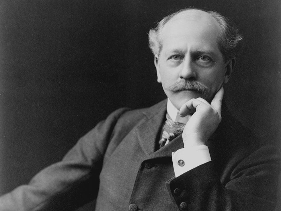 lowell 5ba2ab4ec9e77c00503f5662