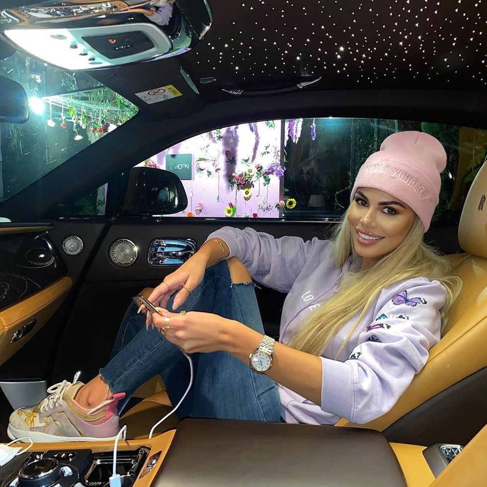 luanavjollca 122458149 178647300596022 7911348553928202756 n