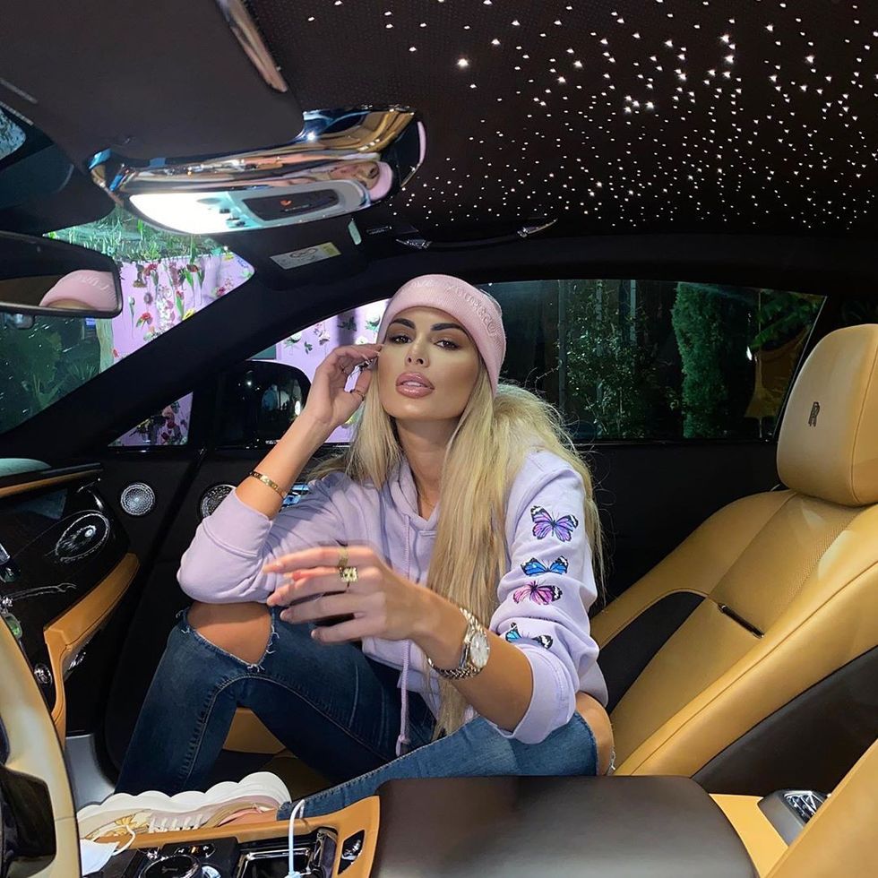 luanavjollca 122782340 273326544040882 4400535866187412432 n