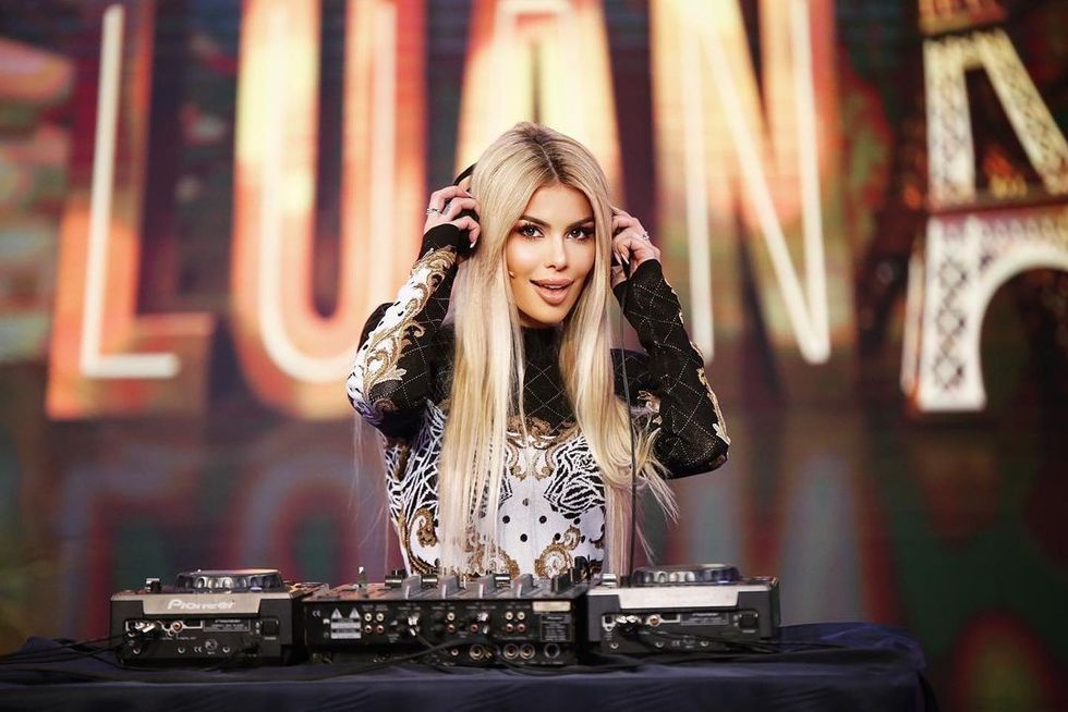 luanavjollca 129378450 404259760769088 2229062121583735881 n