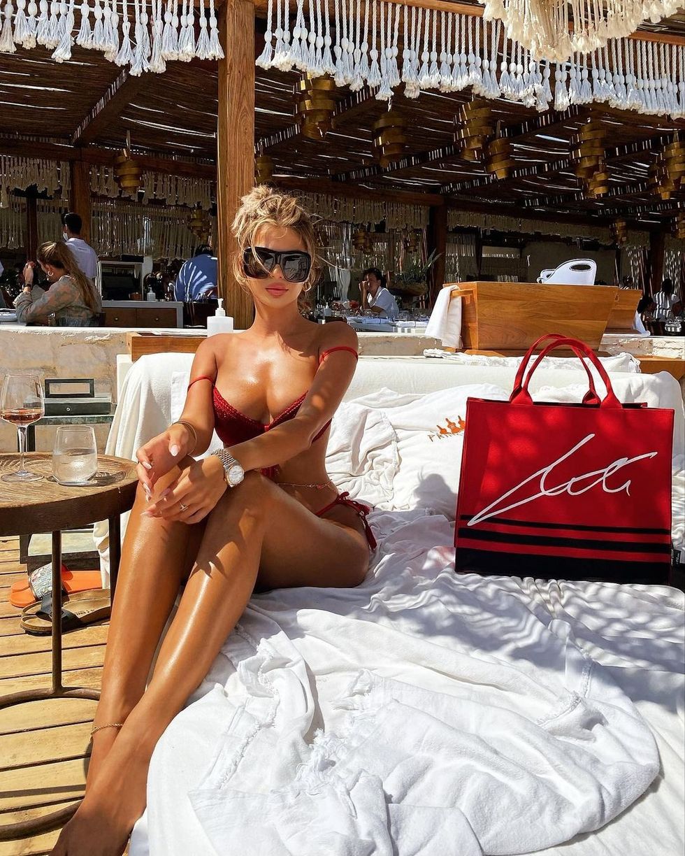 luanavjollca 241345671 591235582258349 2227030471678400182 n