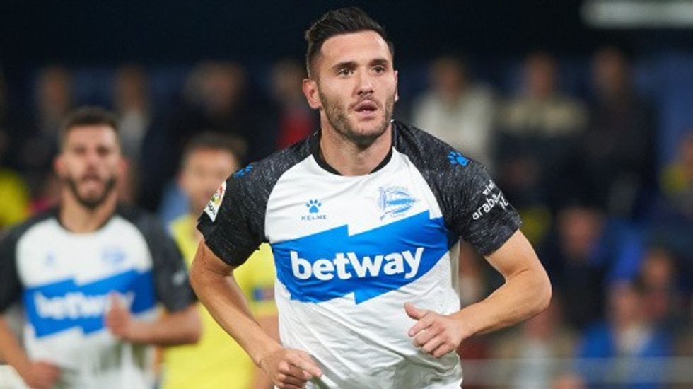 lucas perez deportivo alaves 1572435415 27045