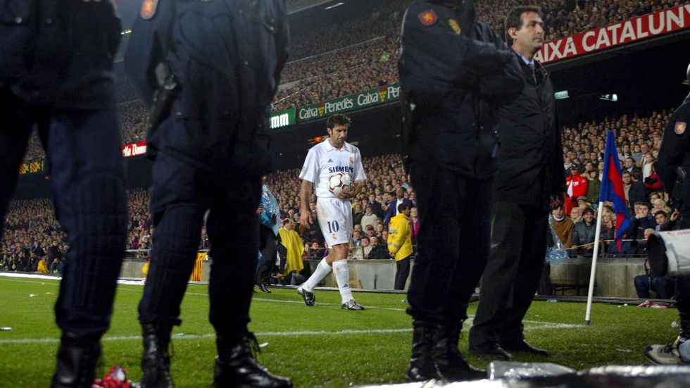 luis figo figo real madrid barcelona nou camp la liga 3378821