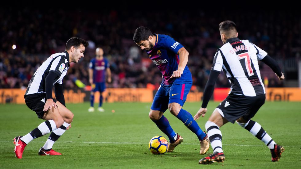 Luis Saurez vs Levente1
