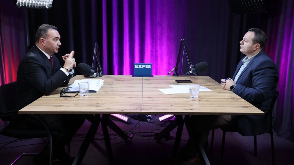 Lulzim Rafuna nga Oda Ekonomike e Kosov\u00ebs n\u00eb "P\u00ebrballje Podcast" n\u00eb Telegrafi.com me kryredaktorin Muhamet Hajrullahu