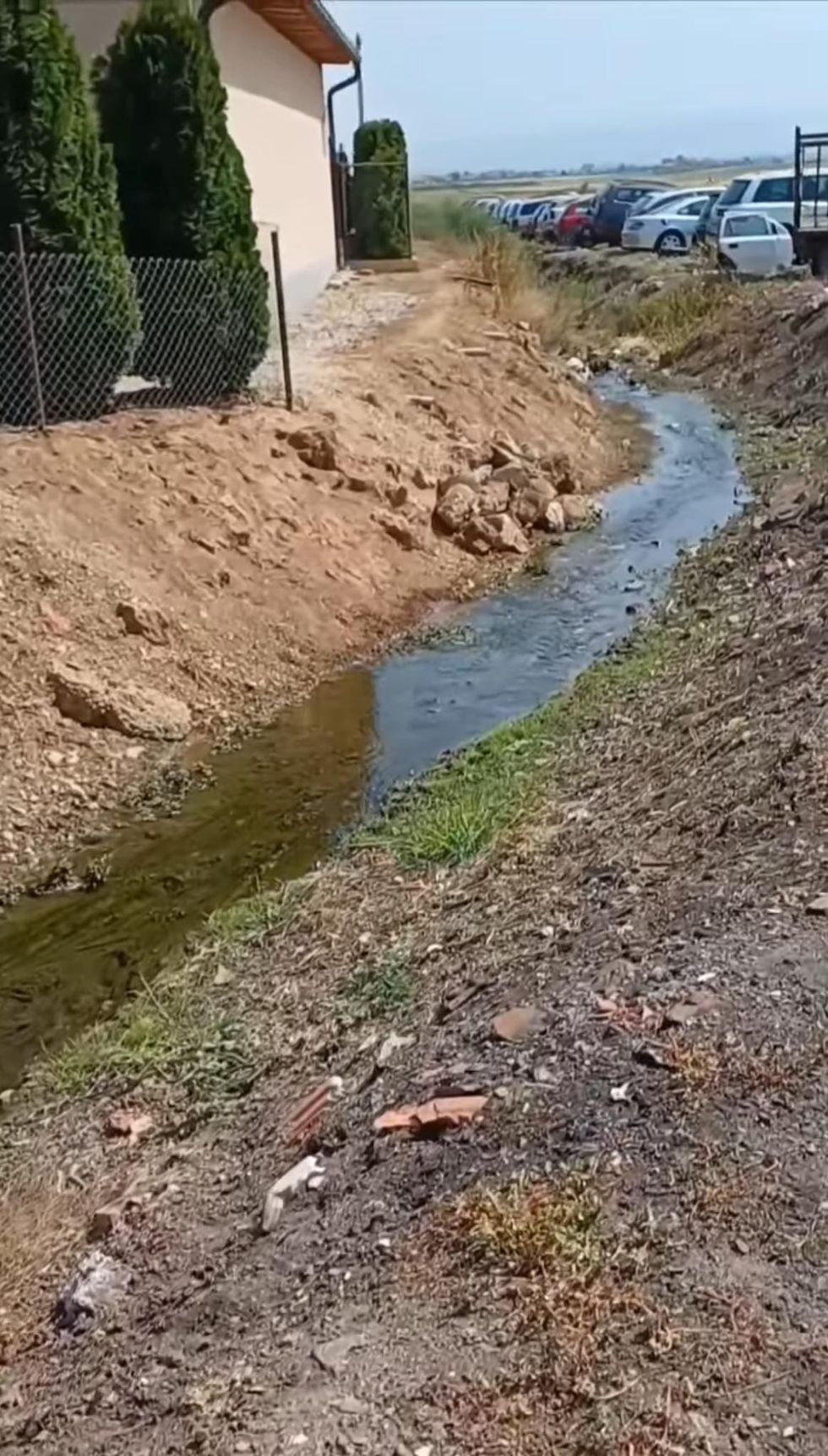 Lumi pas pastrimit nga banoret