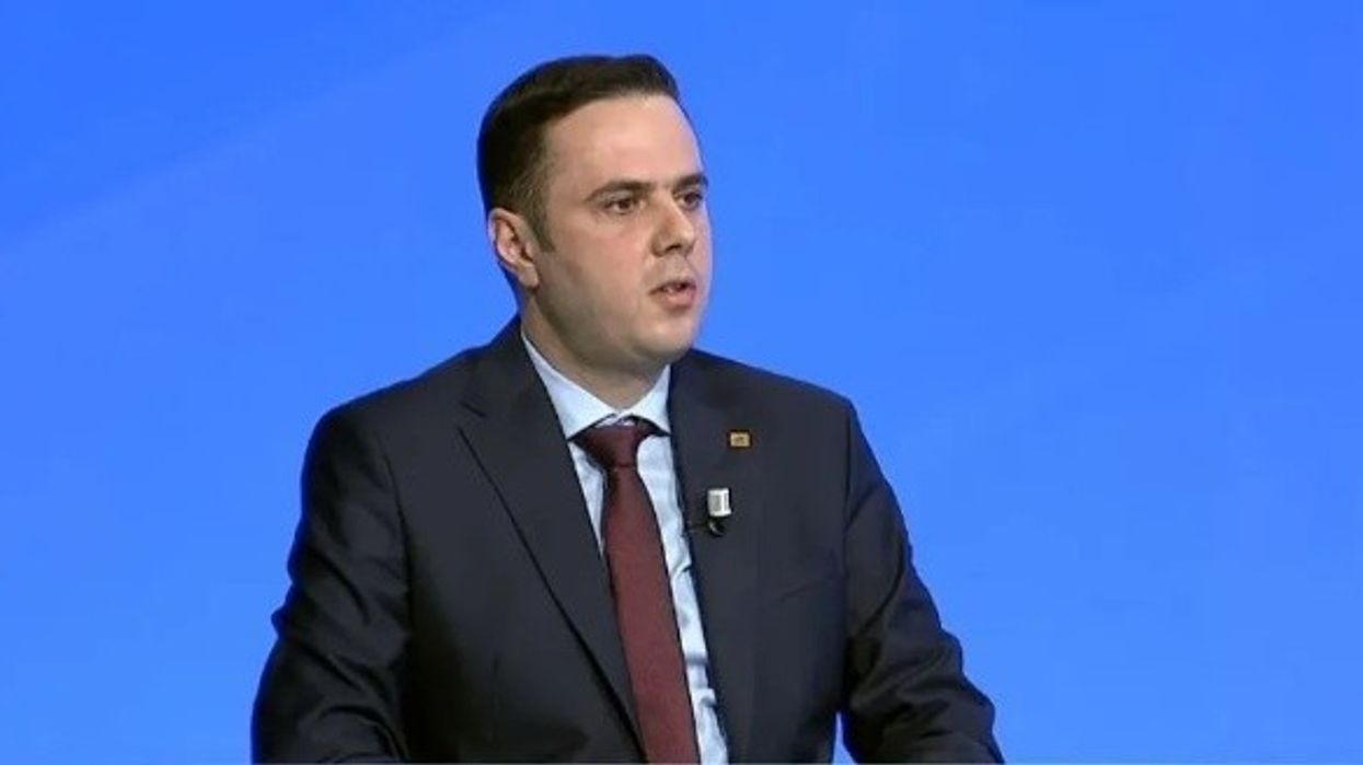 Abdixhiku paralajmëron protestë nëse s’respektohet Kushtetuta: Braktisim institucionet, dalim në rrugë