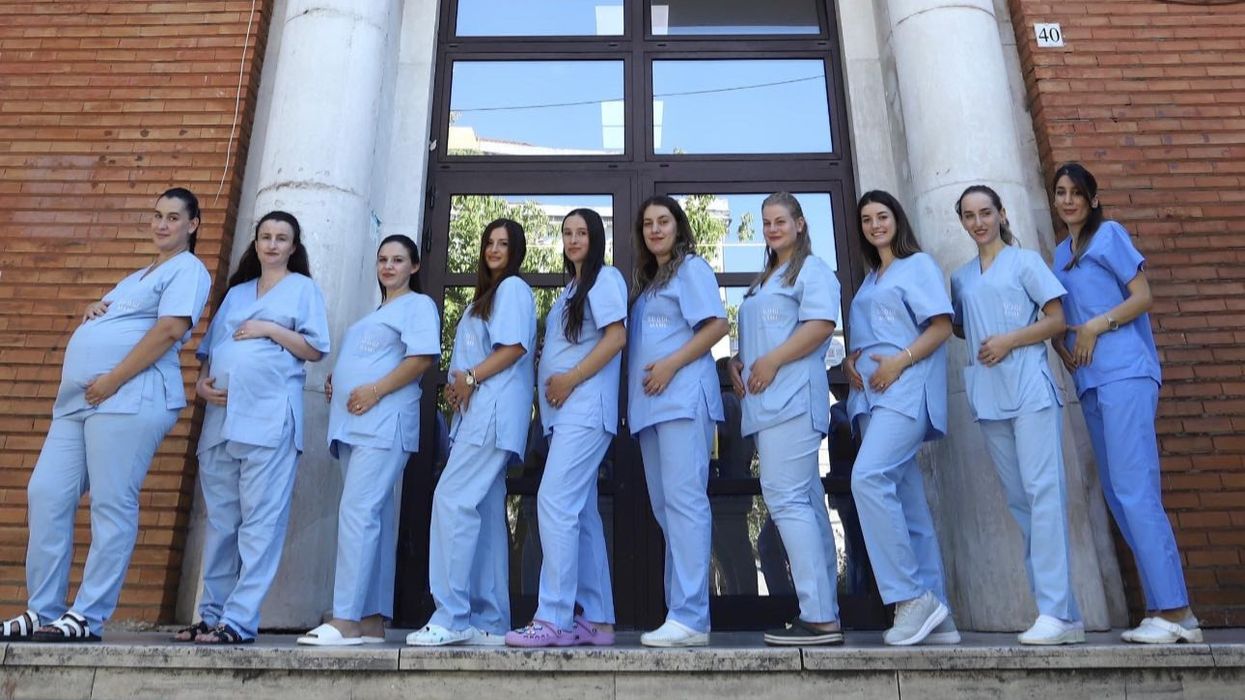 Në Shqipëri 10 mami shtatzëna në të njëjtën kohë, Rama: Një rastësi e bukur