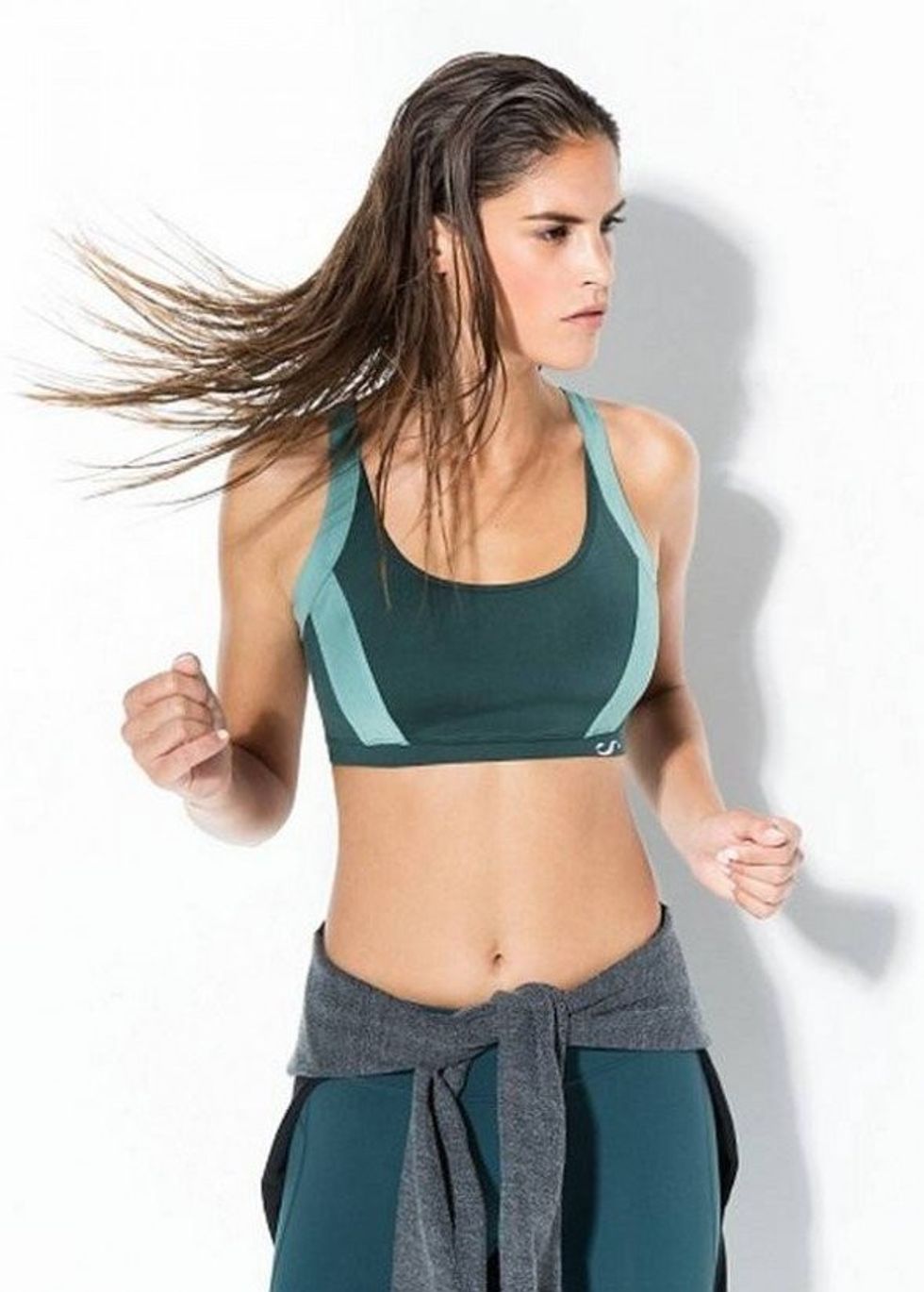 Mango Sports dresses in the gym as yoga and zumba leggings or long pants Capri harem 05 590x