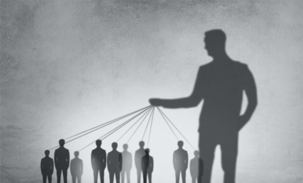 manipulative person manipulative boss manipulation coherci